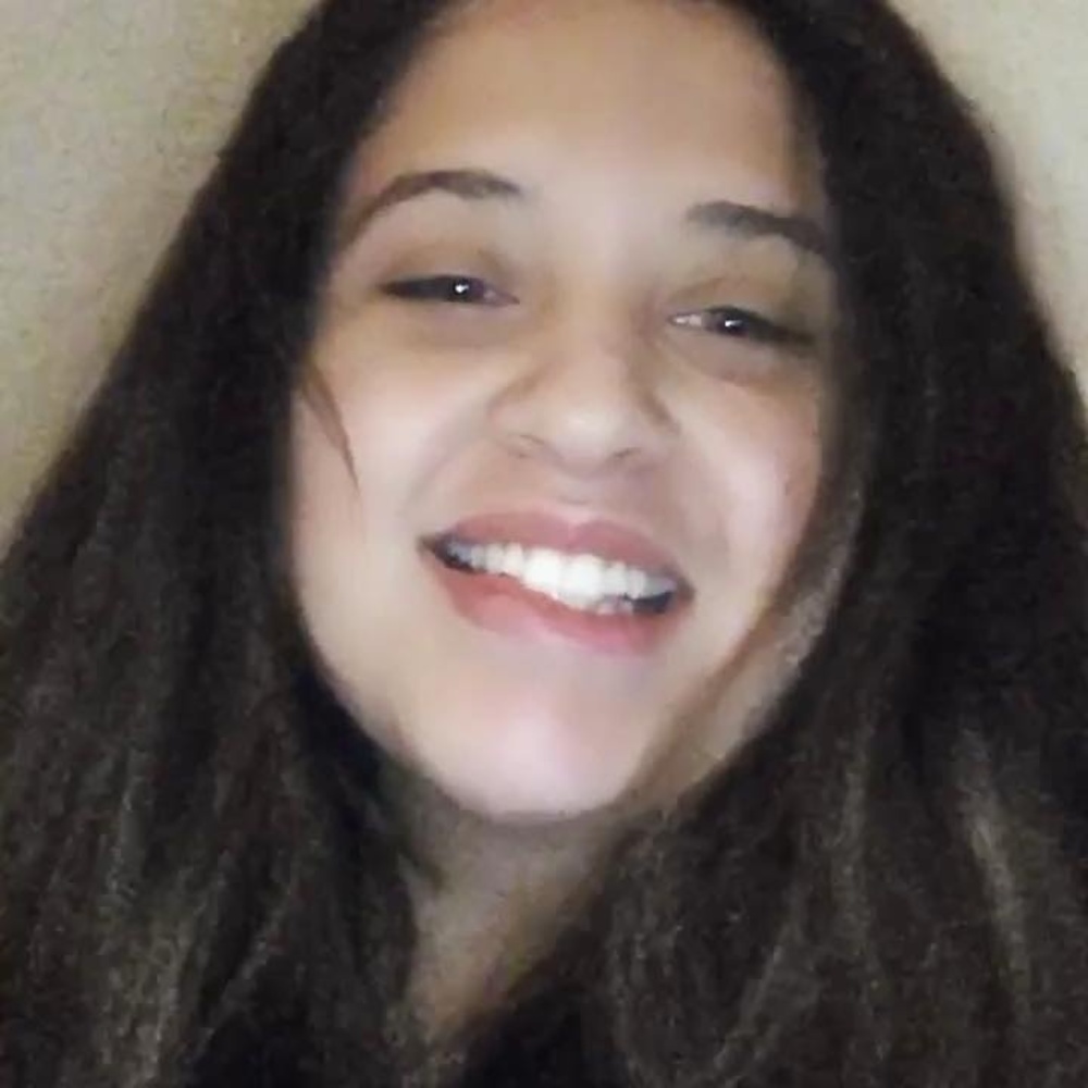 Meet your Posher, Anika